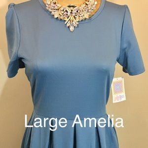 Lularoe Amelia dress